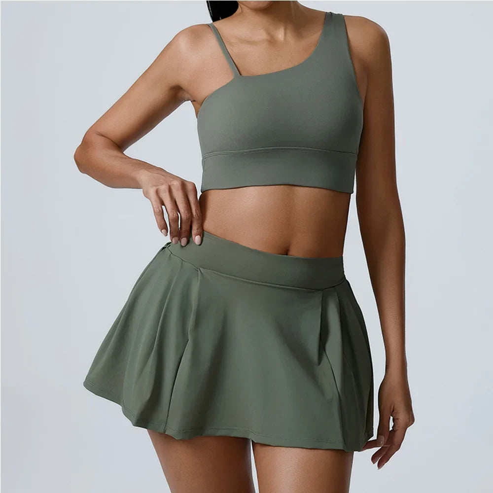 סט יוגה- אלינורה